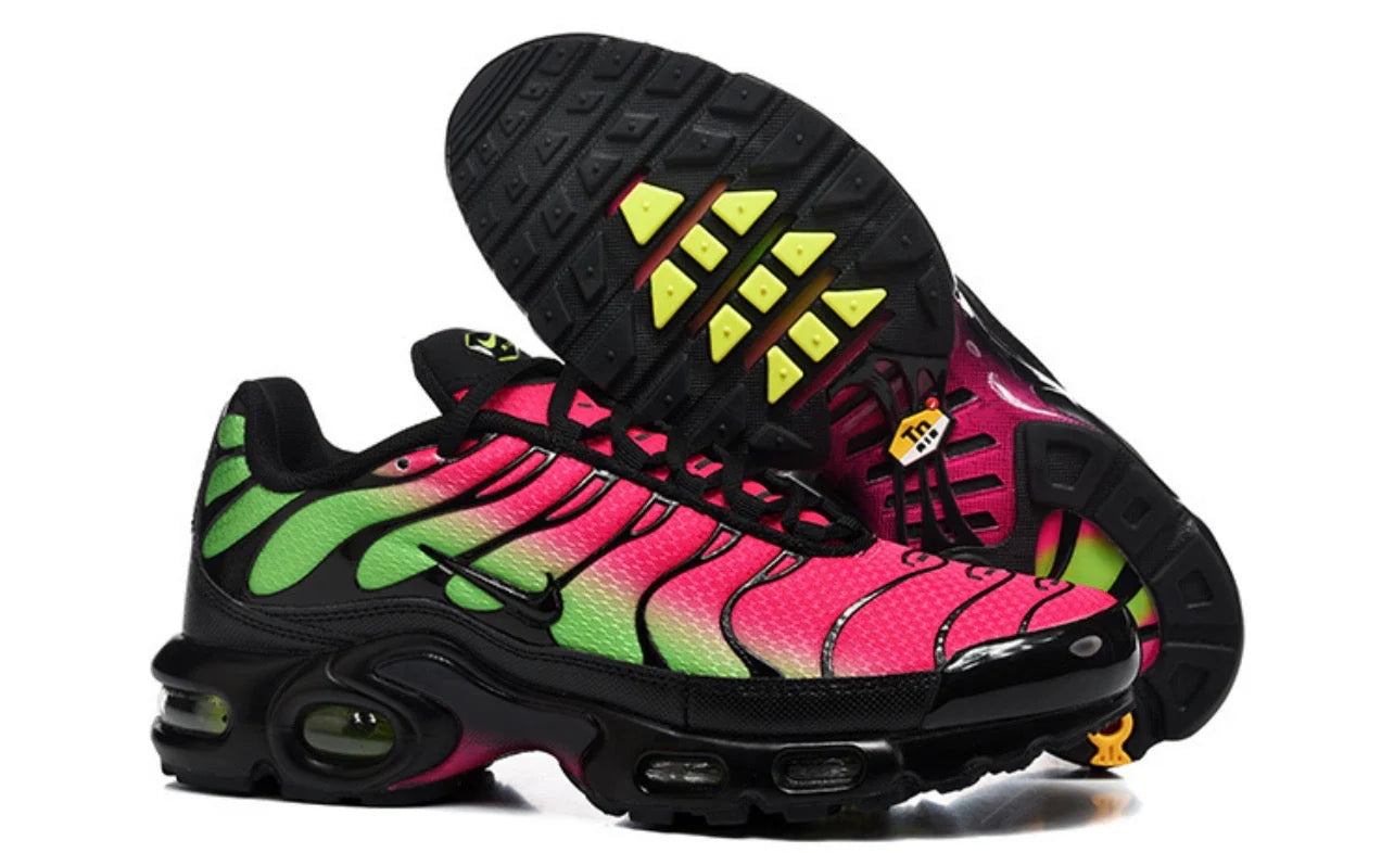 Nike Air Max Plus Hyper Pink Volt