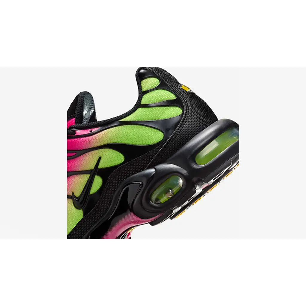 Nike Air Max Plus Hyper Pink Volt